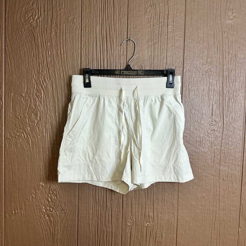 Crz Yoga‎ Lightweight Casual Shorts Ivory Sz S Running Athletic Elastic Waist